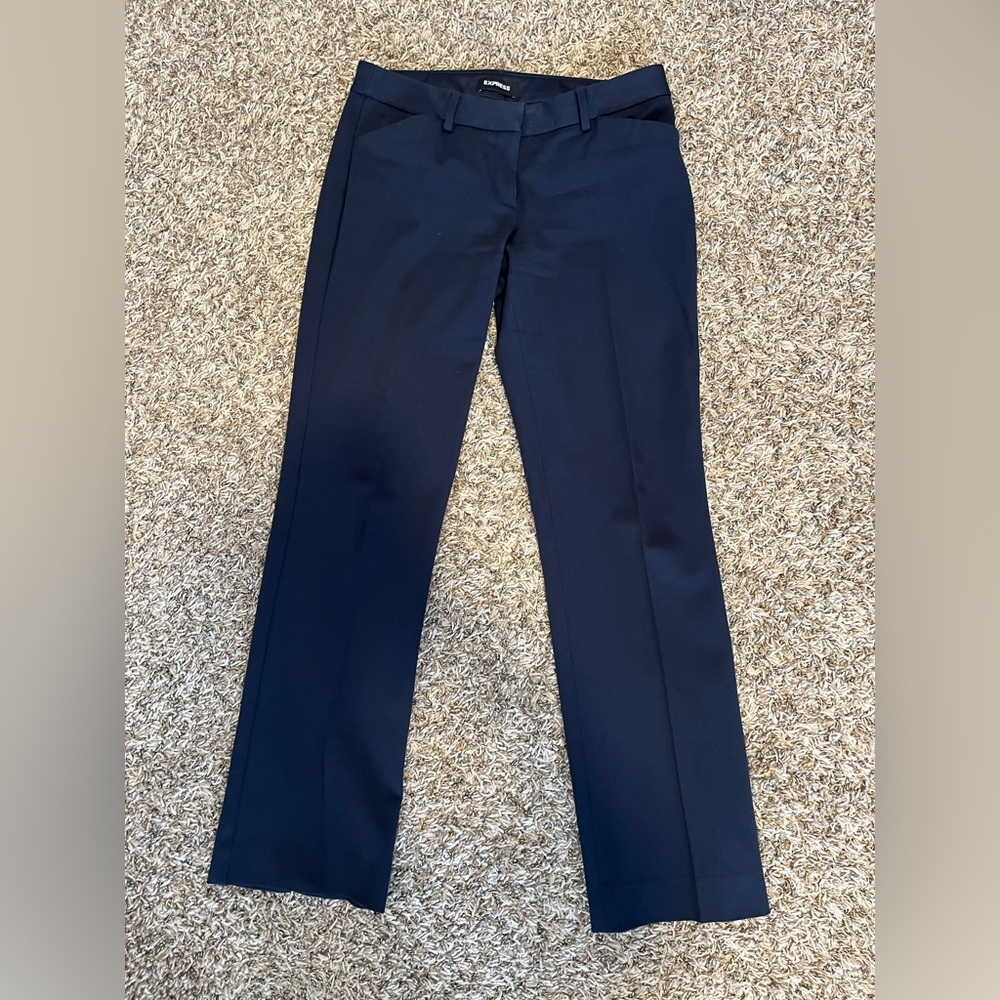 Express navy editor barely boot pants 6 navy.